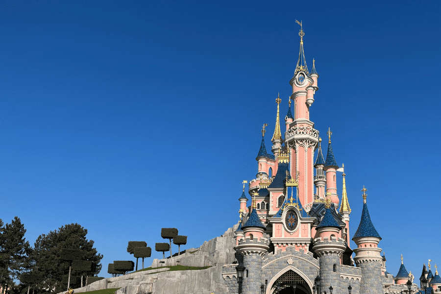 The Top 7 Best Disneyland Paris Tips for First Timers